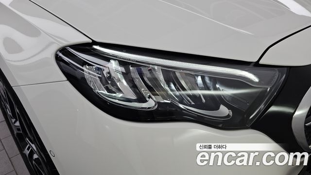 Mercedes-Benz E-Class E200 Avantgarde