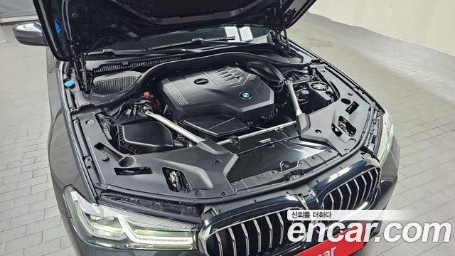 BMW 5-Series 520i M Sport
