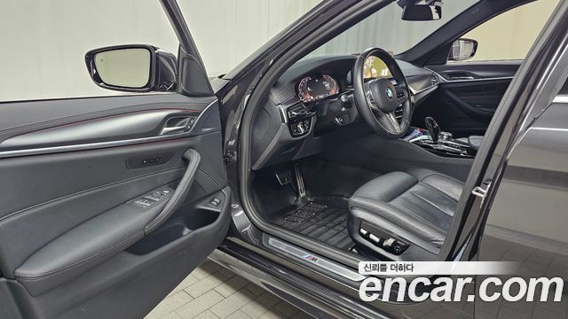 BMW 5-Series 520i M Sport
