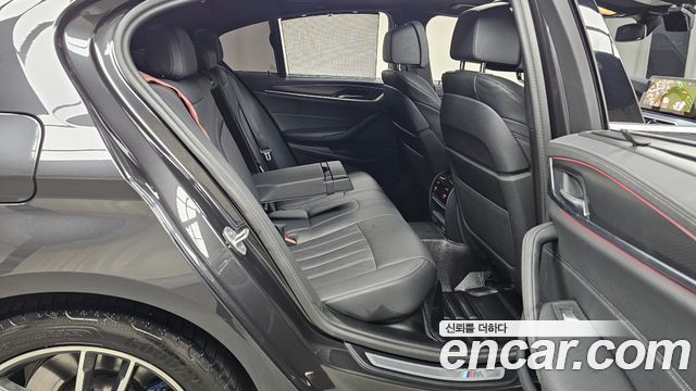 BMW 5-Series 520i M Sport