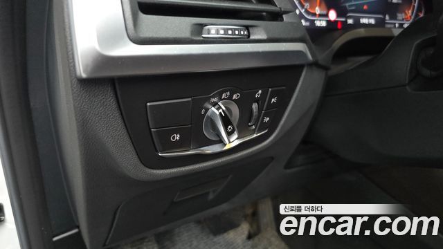 BMW X4 xDrive20i xLine