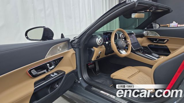 Mercedes-Benz SL-Class AMG SL63 4MATIC+ Manufaktur