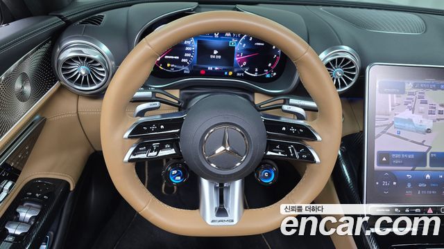 Mercedes-Benz SL-Class AMG SL63 4MATIC+ Manufaktur