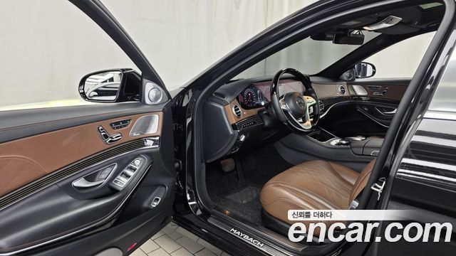Mercedes-Benz S-Class Maybach S560 4MATIC