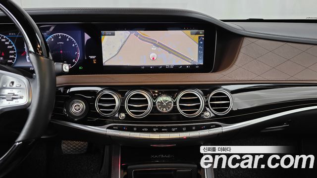 Mercedes-Benz S-Class Maybach S560 4MATIC