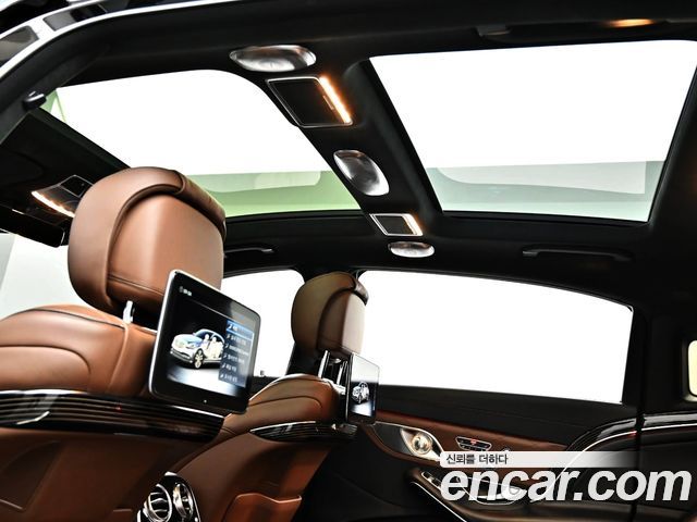 Mercedes-Benz S-Class Maybach S560 4MATIC