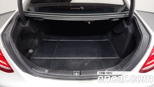 Mercedes-Benz E-Class E300 4MATIC Avnatgarde