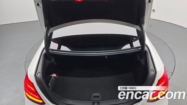 Mercedes-Benz E-Class E300 Avantgarde