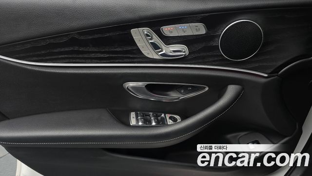 Mercedes-Benz E-Class E300 Avantgarde