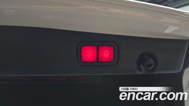 Mercedes-Benz E-Class E300 Avantgarde