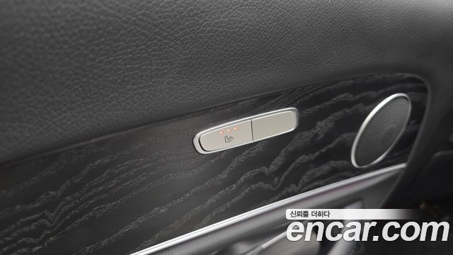 Mercedes-Benz E-Class E300 Avantgarde