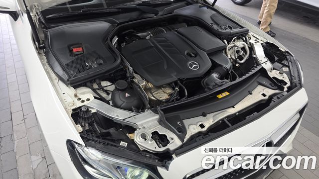 Mercedes-Benz E-Class E220d Cabriolet