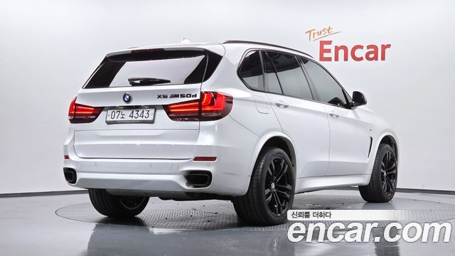 BMW X5 xDrive M50d