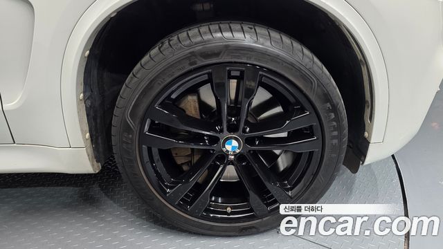 BMW X5 xDrive M50d