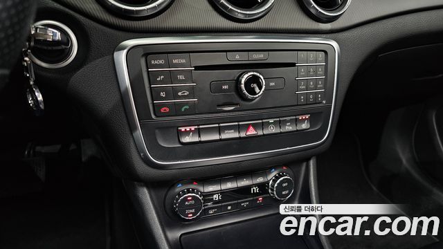 Mercedes-Benz CLA-Class CLA200 d