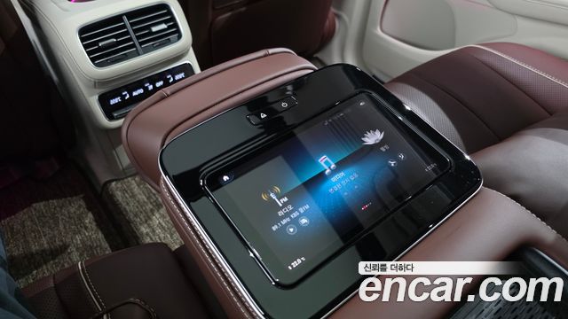 Mercedes-Benz GLS-Class Maybach GLS600 4MATIC Manufakur