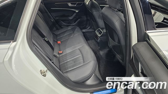 Audi A6 45 TFSI Premium