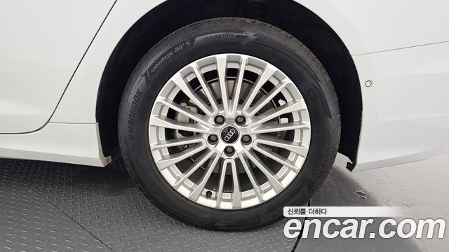 Audi A6 45 TFSI Premium