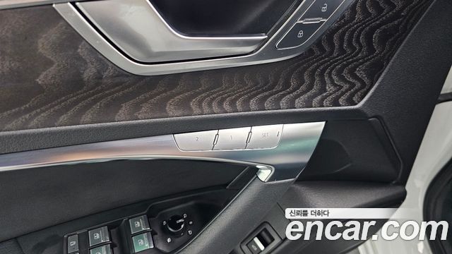 Audi A6 45 TFSI Premium