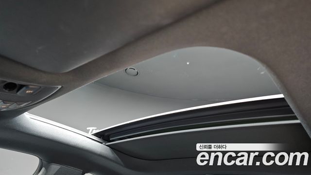 Mercedes-Benz CLA-Class CLA220 AMG Line