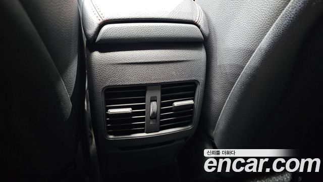 Mercedes-Benz CLA-Class CLA220 AMG Line