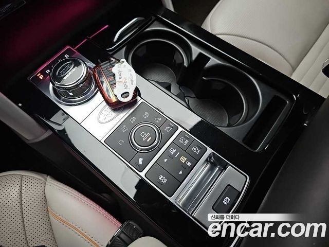 Land Rover Discovery 3.0 TD6 Launch Edition