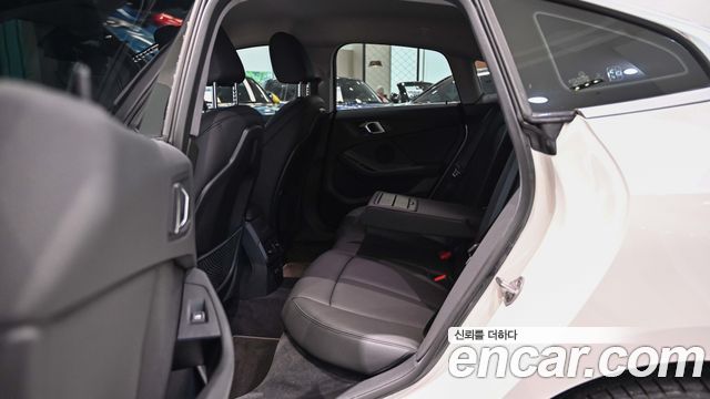 BMW 2-Series 220i Sport