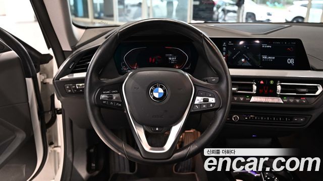 BMW 2-Series 220i Sport