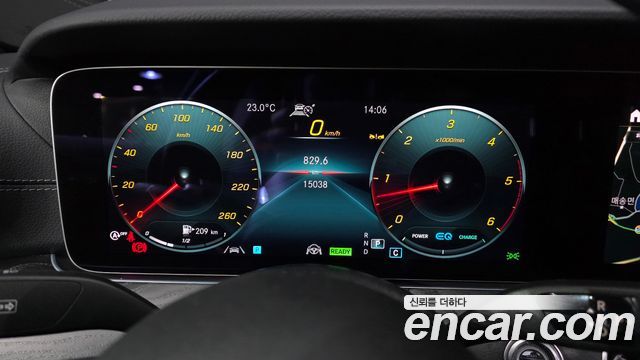 Mercedes-Benz CLS-Class CLS300d AMG Line