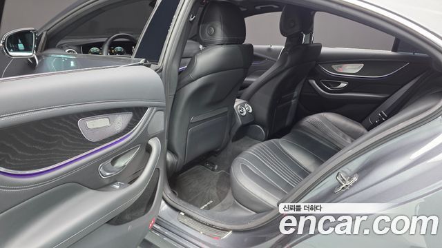 Mercedes-Benz CLS-Class CLS300d AMG Line