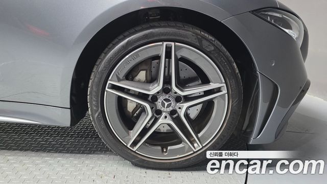 Mercedes-Benz CLS-Class CLS300d AMG Line