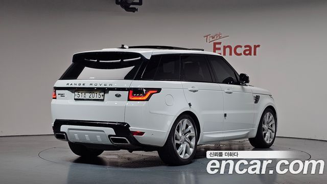 Land Rover Range Rover Sport 3.0 SDV6 HSE Dynamic
