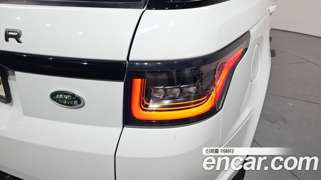 Land Rover Range Rover Sport 3.0 SDV6 HSE Dynamic