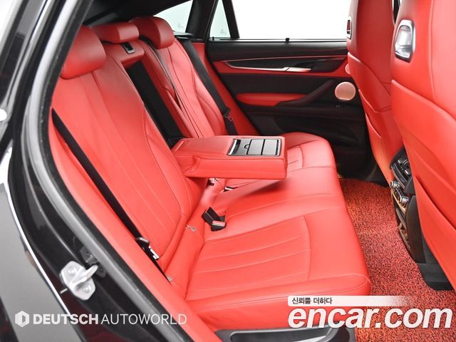 BMW X6M 4.4