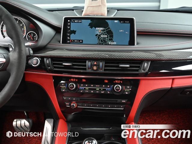 BMW X6M 4.4