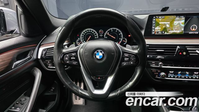 BMW 5-Series 520d M Sport Package Plus