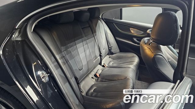 Mercedes-Benz CLS-Class CLS300d AMG Line