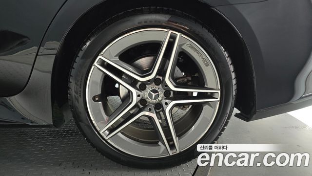 Mercedes-Benz CLS-Class CLS300d AMG Line
