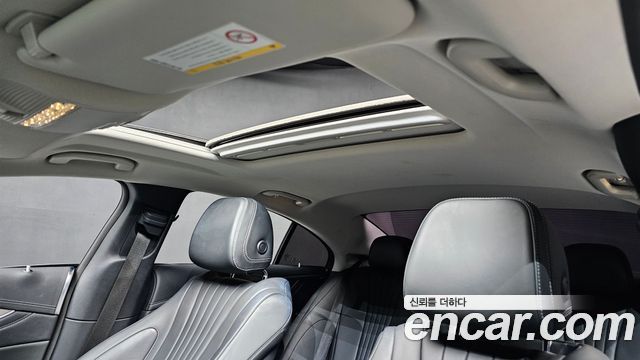 Mercedes-Benz CLS-Class CLS300d AMG Line