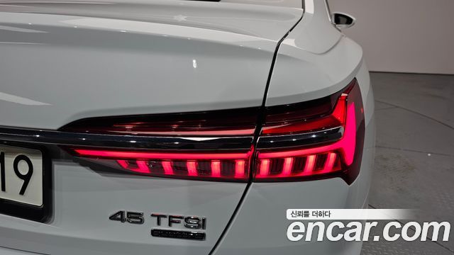 Audi A6 45 TFSI Quattro Premium