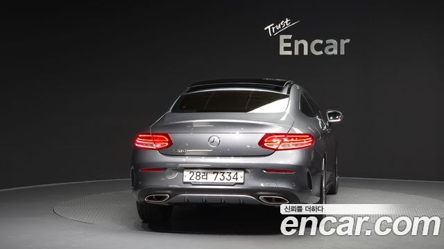 Mercedes-Benz C-Class C200 Coupe