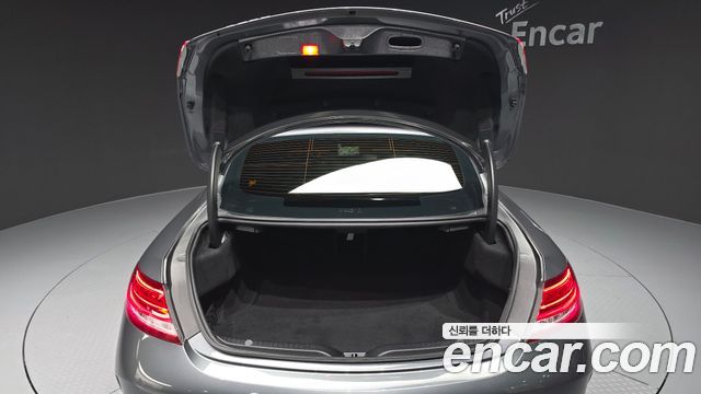 Mercedes-Benz C-Class C200 Coupe