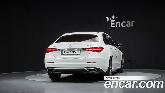 Mercedes-Benz C-Class C200 4MATIC Avantgarde