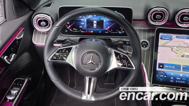 Mercedes-Benz C-Class C200 4MATIC Avantgarde