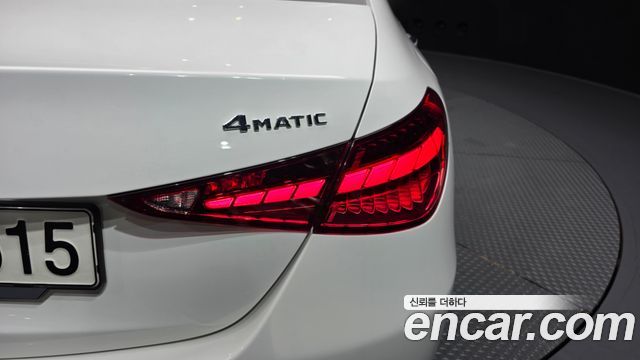 Mercedes-Benz C-Class C200 4MATIC Avantgarde