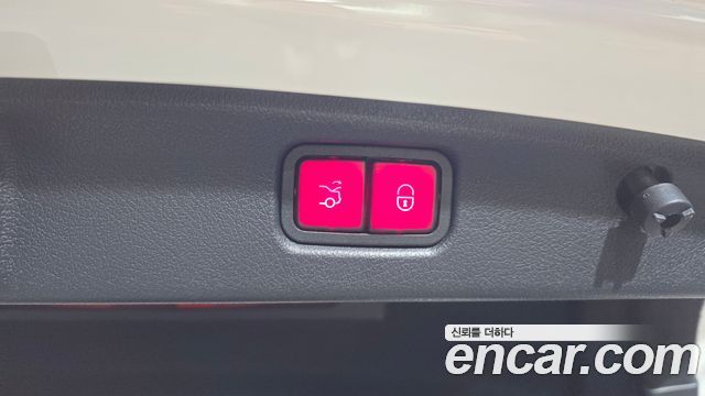 Mercedes-Benz C-Class C200 4MATIC Avantgarde
