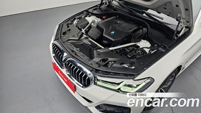 BMW 5-Series 520i M Sport