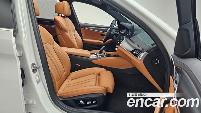 BMW 5-Series 520i M Sport