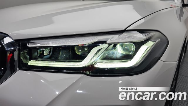 BMW 5-Series 520i M Sport