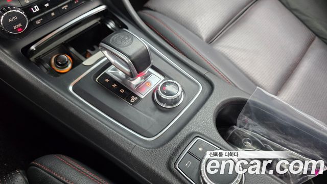 Mercedes-Benz CLA-Class CLA45 AMG 4MATIC